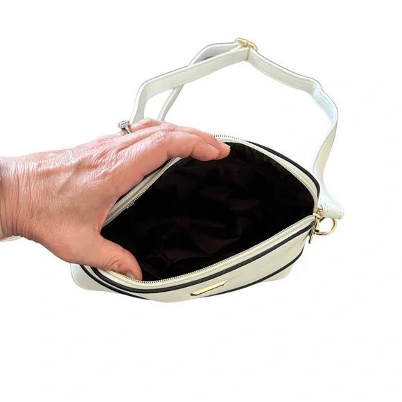 Vatab Ivory Off White Purse Shoulder Cross Body Clasp Leather Women’s - Picture 3 of 6